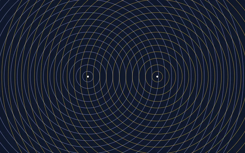 Motif d'interférences à deux sources : des anneaux concentriques indigo et ambre se croisent en franges sur fond sombre.